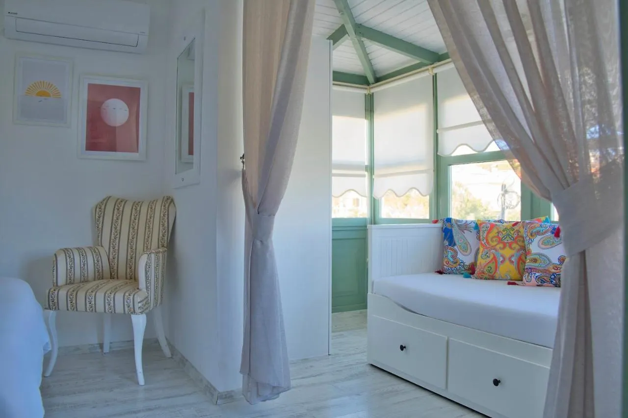 Elda Alacati Boutique Hotel